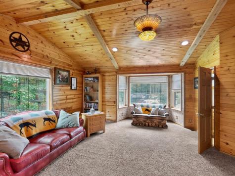 3999 Township Road 176 Fredericktown OH 43019