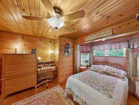 3999 Township Road 176 Fredericktown OH 43019