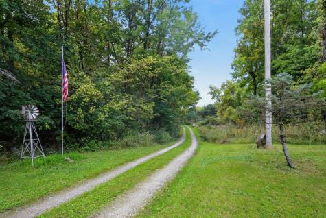 3999 Township Road 176 Fredericktown OH 43019