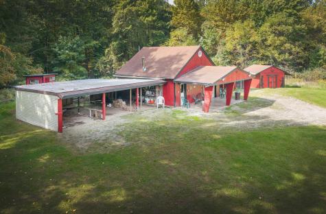 3999 Township Road 176 Fredericktown OH 43019