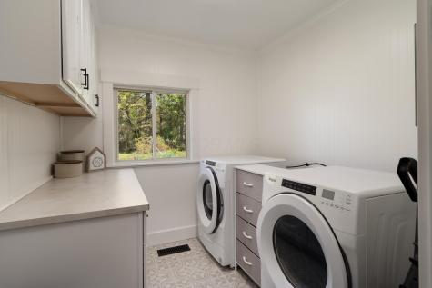1860 Marion Road NW Utica OH 43080