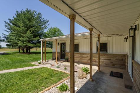 1860 Marion Road NW Utica OH 43080