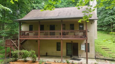 547 Terrace Ridge Circle Howard OH 43028