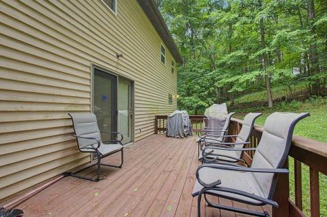 547 Terrace Ridge Circle Howard OH 43028