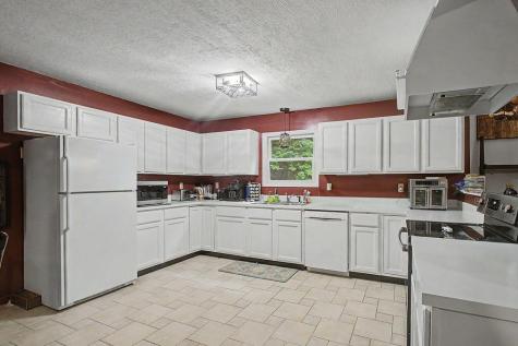 547 Terrace Ridge Circle Howard OH 43028
