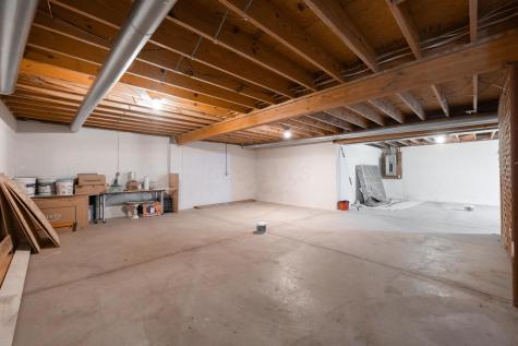 33 Township Road 16 Centerburg OH 43011