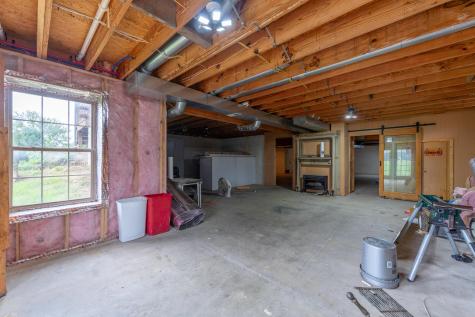 33 Township Road 16 Centerburg OH 43011