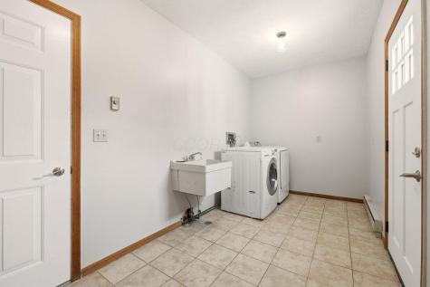 10565 Monroe Mills Road Gambier OH 43022