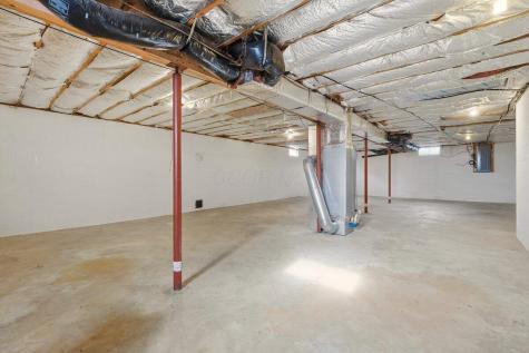 10565 Monroe Mills Road Gambier OH 43022