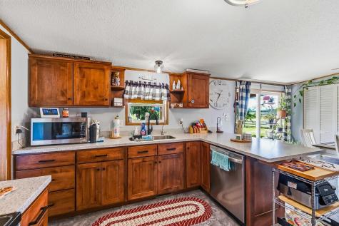 13982 Lucerne Road Fredericktown OH 43019