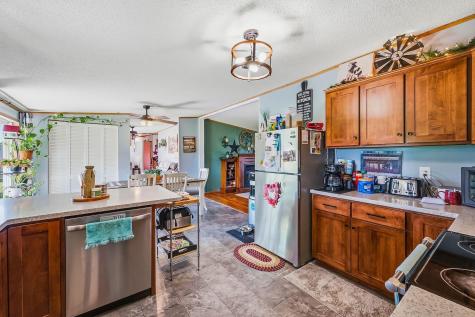 13982 Lucerne Road Fredericktown OH 43019