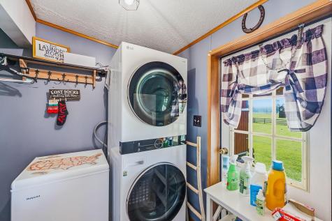 13982 Lucerne Road Fredericktown OH 43019