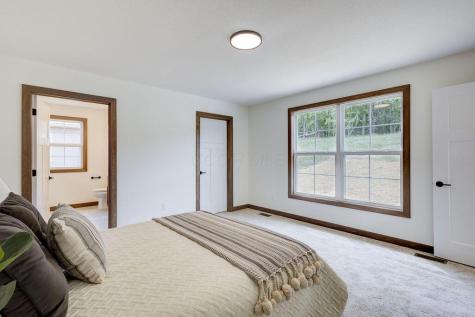 208 Plymouth Road Mount Vernon OH 43050