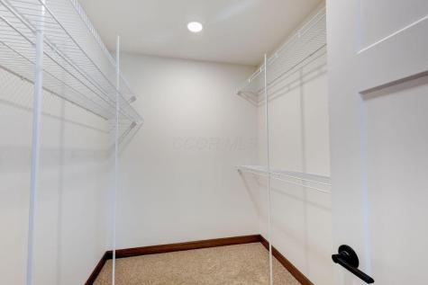 208 Plymouth Road Mount Vernon OH 43050