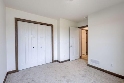 208 Plymouth Road Mount Vernon OH 43050