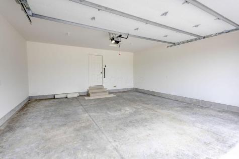 208 Plymouth Road Mount Vernon OH 43050
