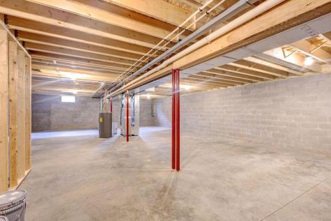 208 Plymouth Road Mount Vernon OH 43050