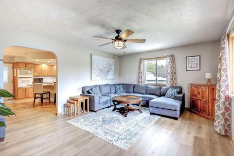 1080 Apple Valley Drive Howard OH 43028