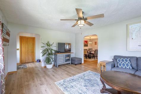 1080 Apple Valley Drive Howard OH 43028