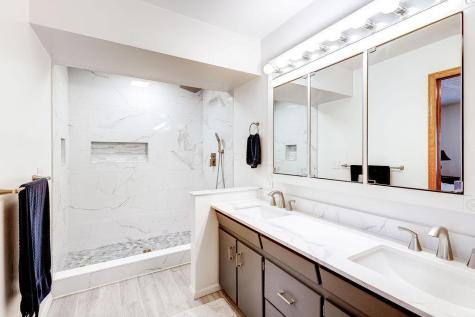 1080 Apple Valley Drive Howard OH 43028