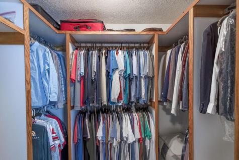 1080 Apple Valley Drive Howard OH 43028