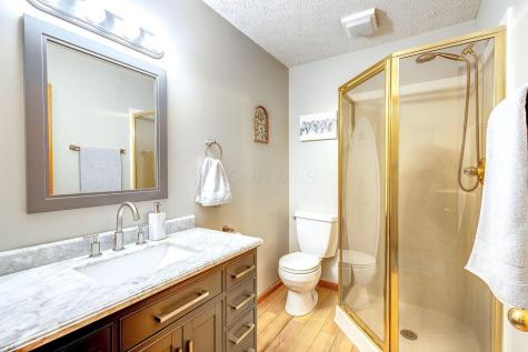 1080 Apple Valley Drive Howard OH 43028