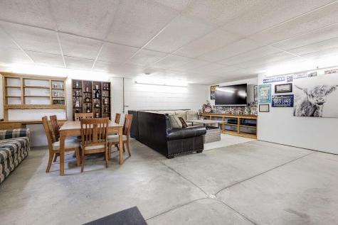 1080 Apple Valley Drive Howard OH 43028