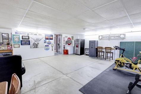 1080 Apple Valley Drive Howard OH 43028