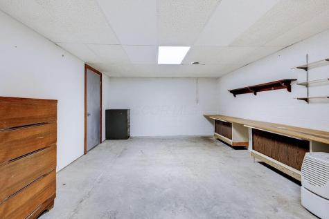 1080 Apple Valley Drive Howard OH 43028