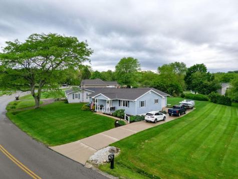 1080 Apple Valley Drive Howard OH 43028