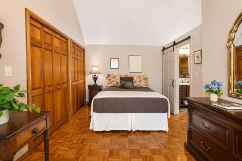 64 Greenview Court Howard OH 43028