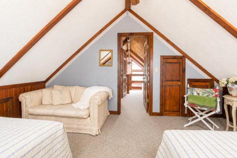 64 Greenview Court Howard OH 43028