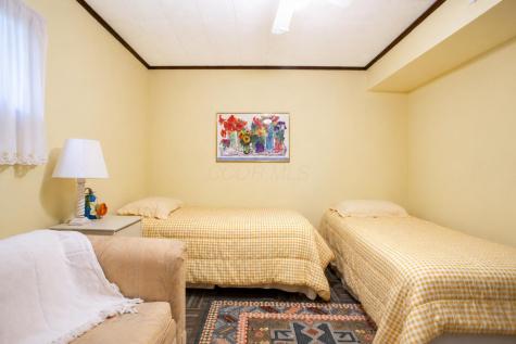 64 Greenview Court Howard OH 43028