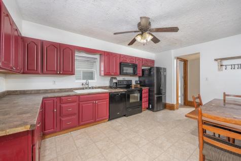 331 Maple Avenue Utica OH 43080