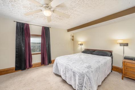 331 Maple Avenue Utica OH 43080