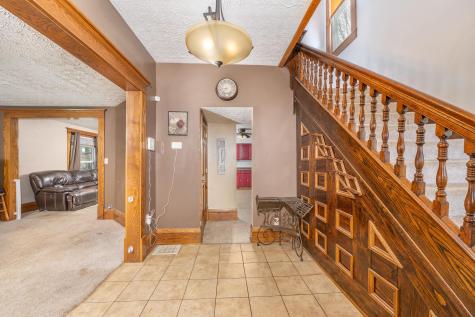 331 Maple Avenue Utica OH 43080