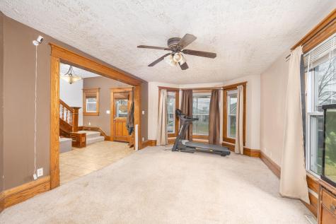 331 Maple Avenue Utica OH 43080