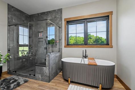 17100 N Liberty Road Fredericktown OH 43019
