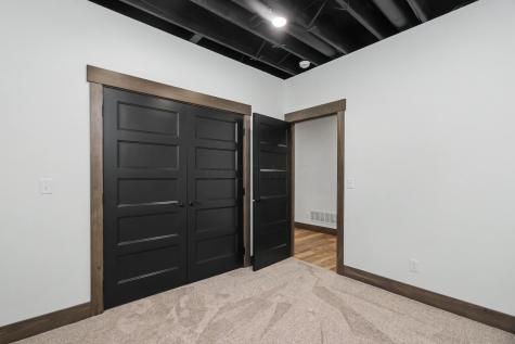 17100 N Liberty Road Fredericktown OH 43019
