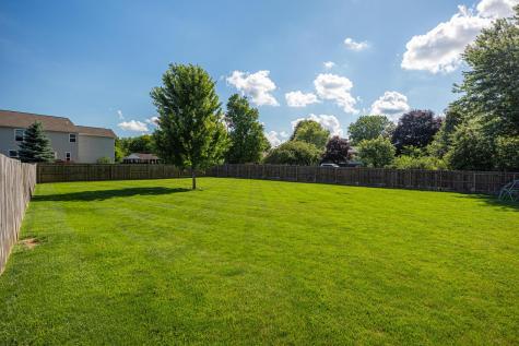 25 Fieldcrest Drive Centerburg OH 43011