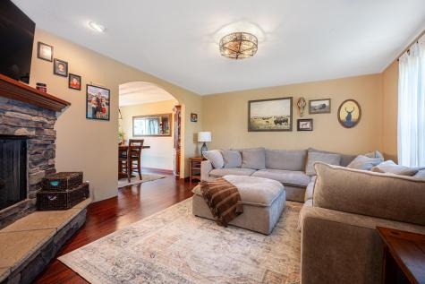 25 Fieldcrest Drive Centerburg OH 43011