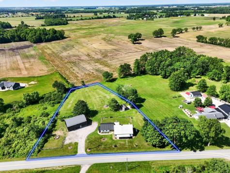 4622 Lock Road Centerburg OH 43011