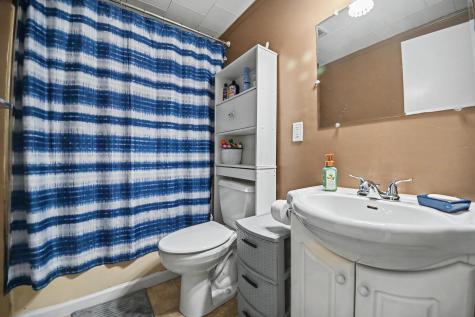 905 Charles Street Galion OH 44833
