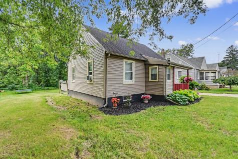 905 Charles Street Galion OH 44833