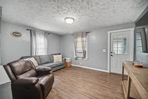 905 Charles Street Galion OH 44833
