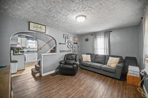 905 Charles Street Galion OH 44833