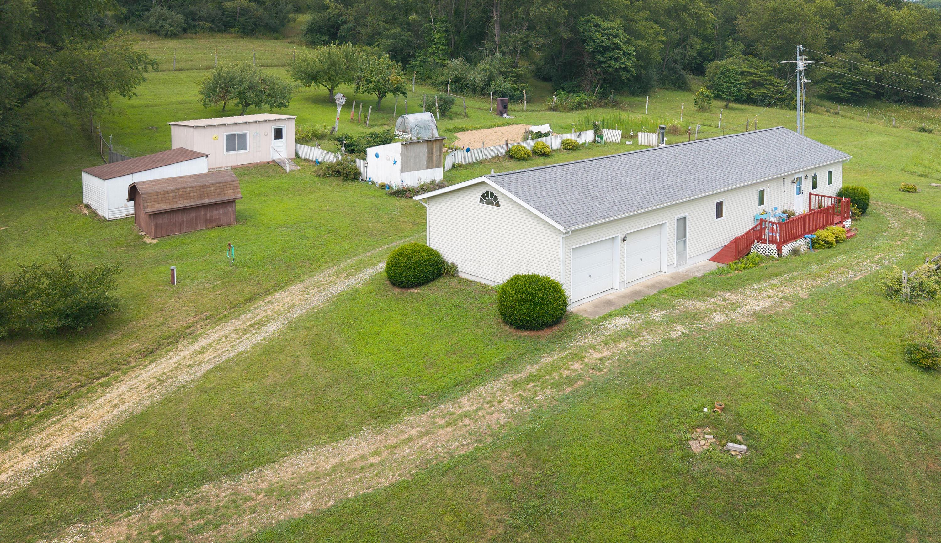 29655 Brush Run Road Howard OH 43028