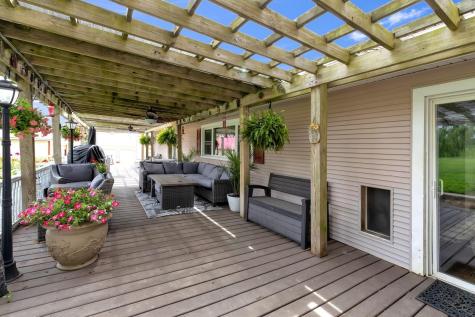 5643 Yankee Street Fredericktown OH 43019