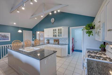763 Glenview Drive Howard OH 43028