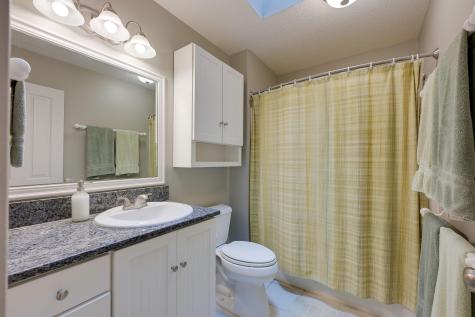 763 Glenview Drive Howard OH 43028